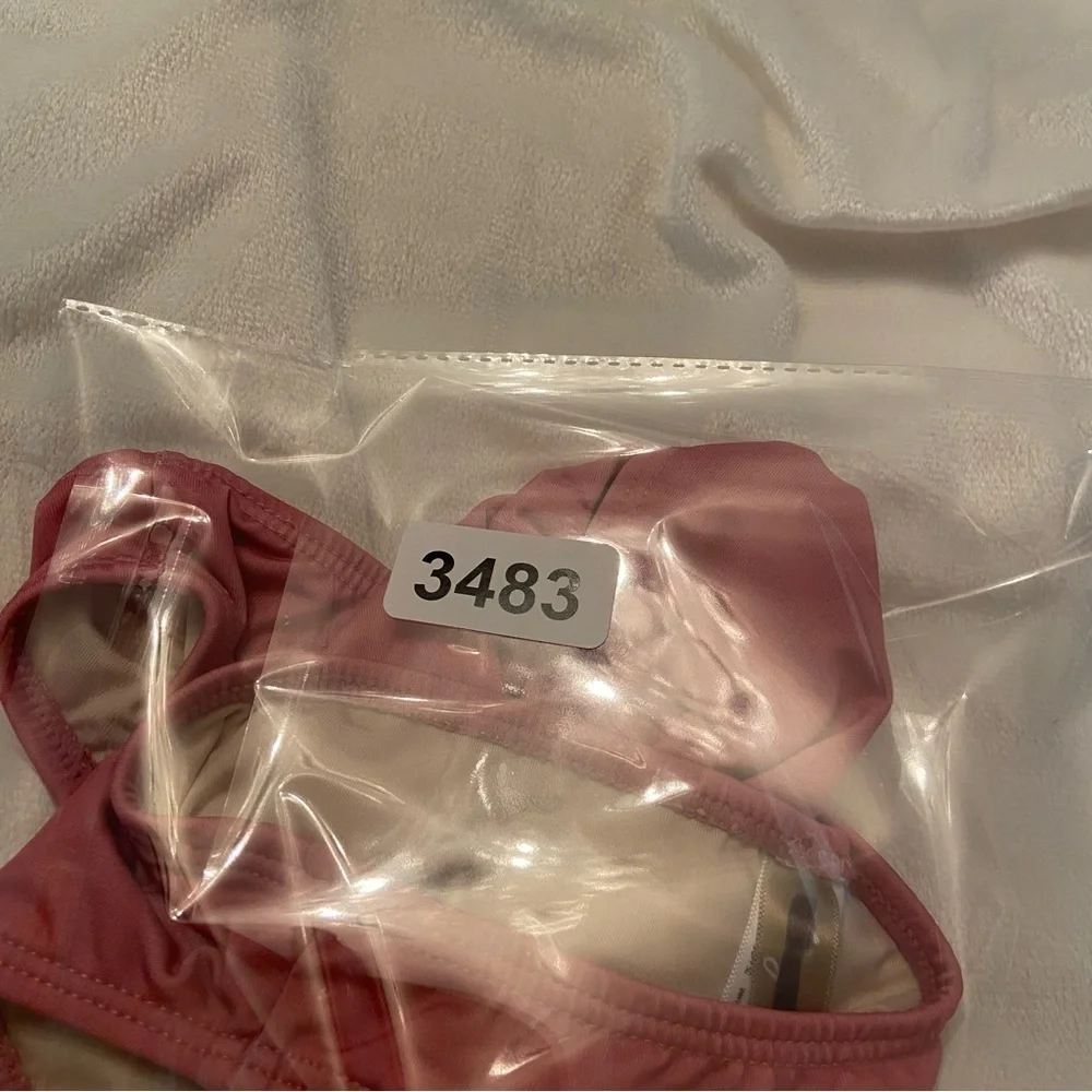 New! La Gotta Pink Brassica Cut-Out One-Piece Swimsuit NWOT 3483